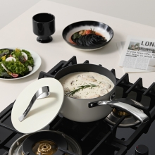 Velosan温仑山自由丝带系列不粘奶锅18cm A-VP-1MNG01